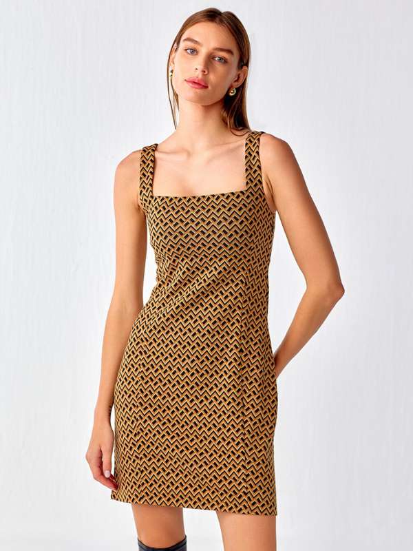 Cover story outlet dress myntra