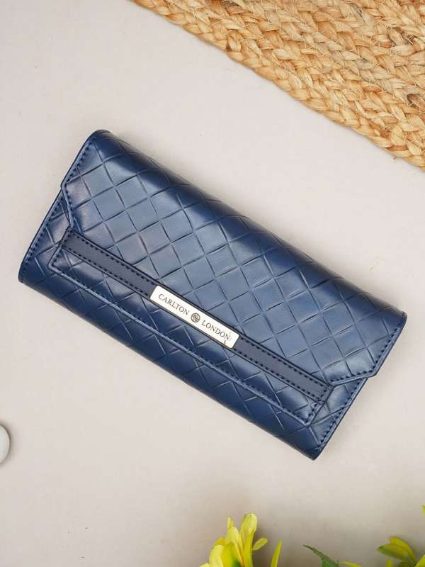 Carlton wallet price sales