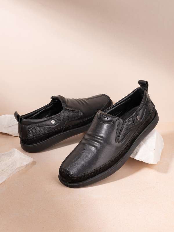 Puma virat kohli black shoes hot sale