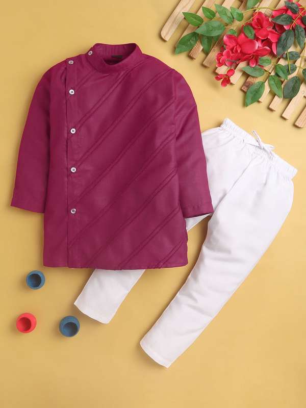 Jeet ethnics store