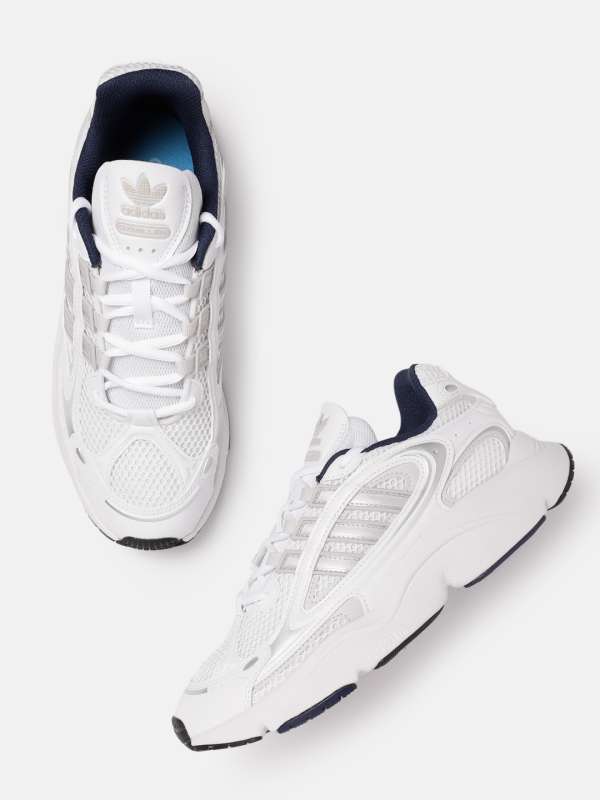 Adidas hotsell yeezy myntra