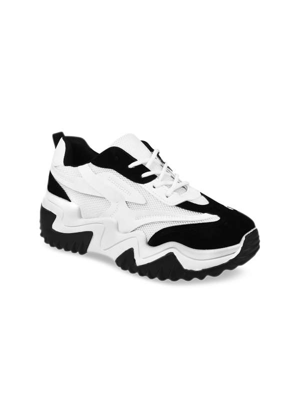 Sneaker trends 219 store
