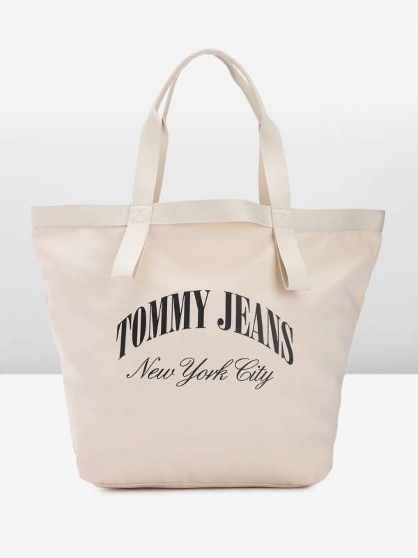 Tommy hilfiger tote on sale bags india