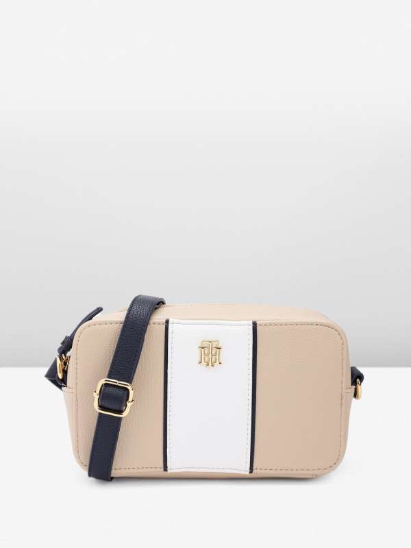 Tommy handbags india 2025