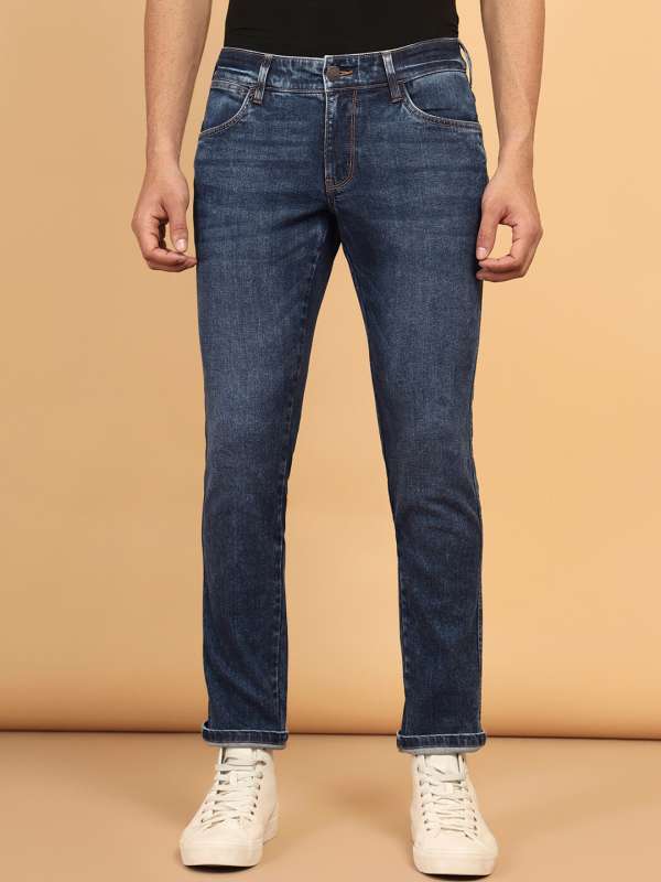 Wrangler discount jeans myntra