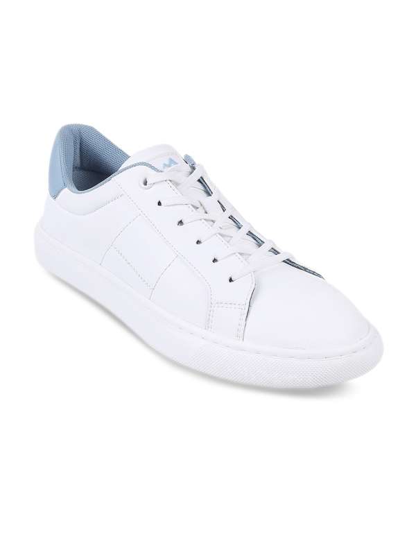 Sneakers size 9 on sale