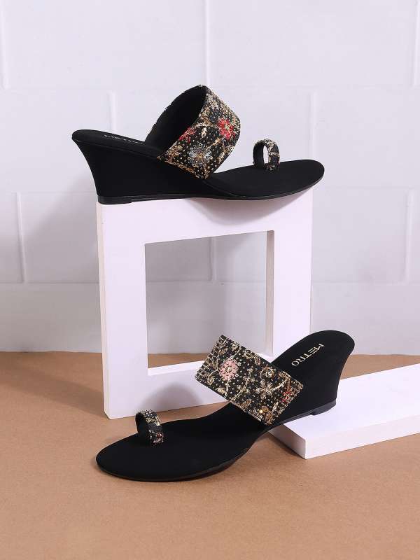 Metro women clearance wedges