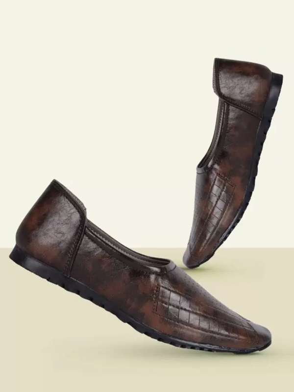 Kids Ethnic Footwear Buy Kids Ethnic Footwear online in India