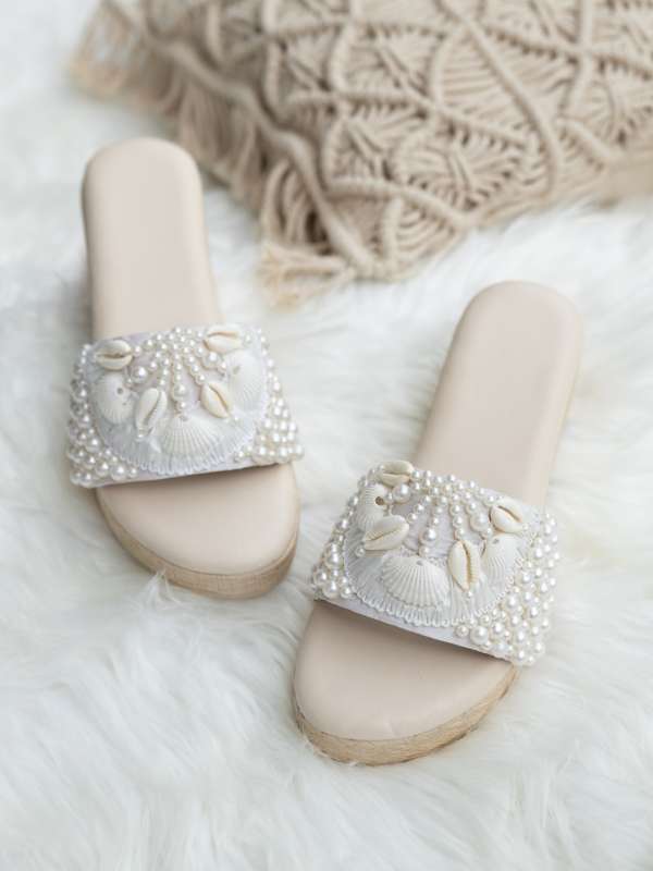 White slide 2025 sandals with heels