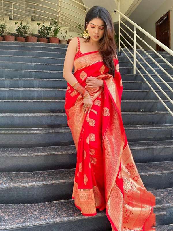 Red color saree for hot sale wedding
