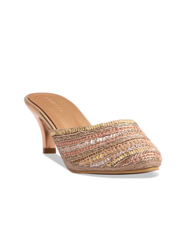 Rose Footwear Buy Rose Footwear online in India