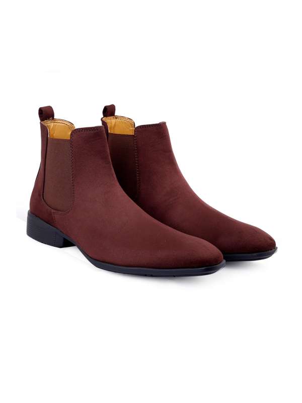 Invictus gift deals set boots