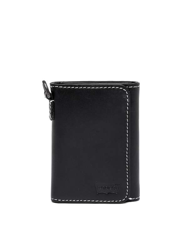 levis wallets myntra