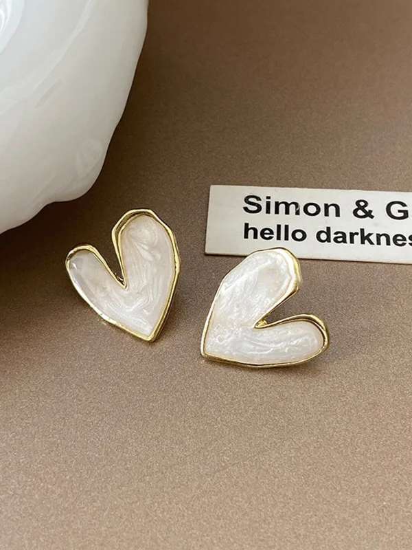 Heart shaped earrings discount online