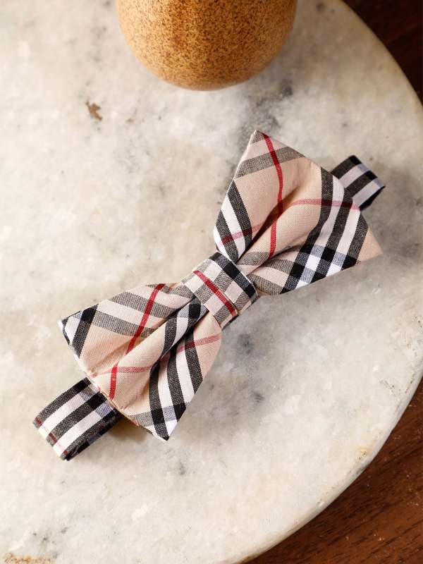 Burberry bow tie for baby best sale