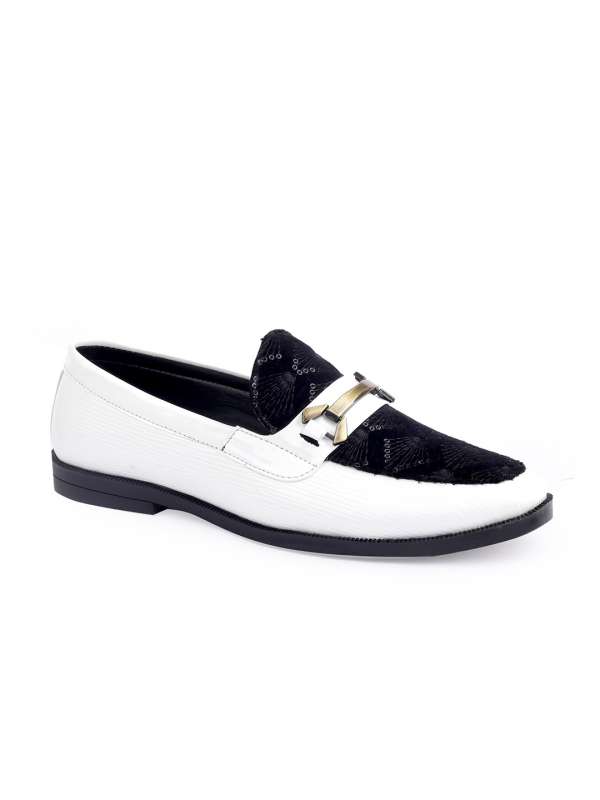 Kraasa clearance shoes wiki