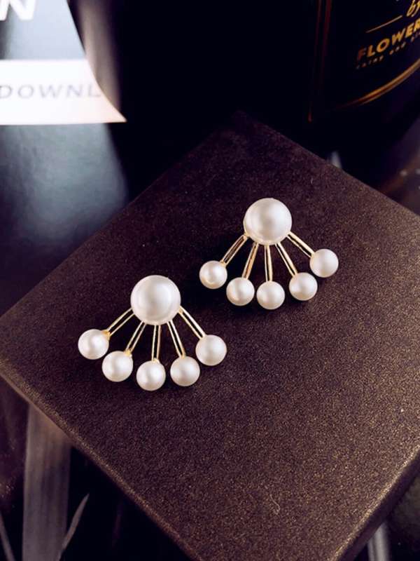 Artificial diamond online stud earrings
