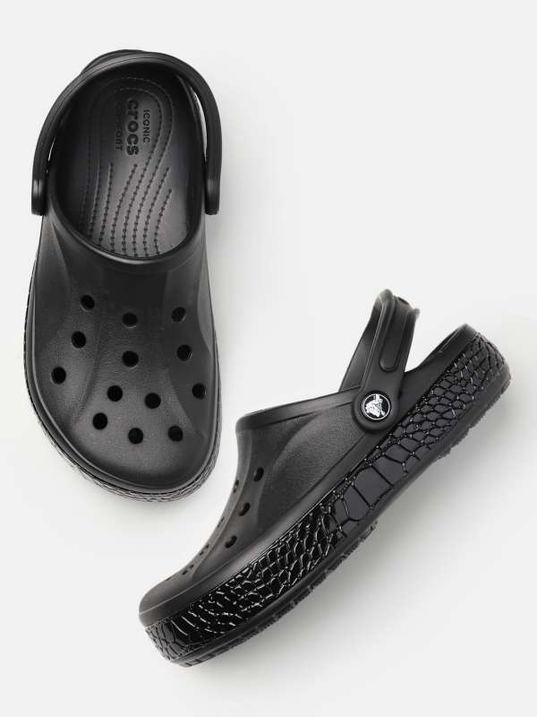 Crocs 2421 store