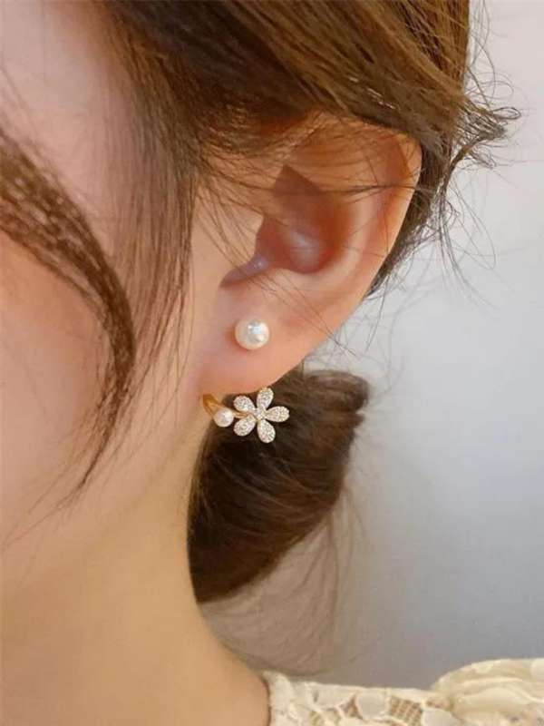 Estelle studs online deals