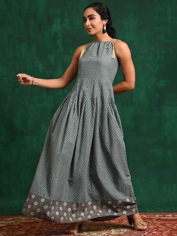 Daevish Women Maxi Dark Blue, White Dress - Buy Daevish Women Maxi Dark  Blue, White Dress Online at Best Prices in India