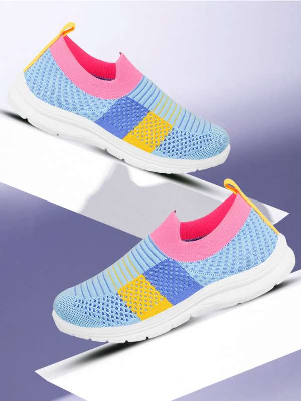 Below 800 Casual Shoes Buy Below 800 Casual Shoes online in India