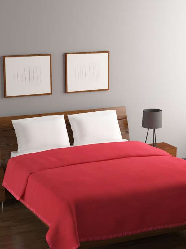 Bombay Dyeing Blankets Quilts And Dohars Buy Bombay Dyeing Blankets Quilts And Dohars online in India