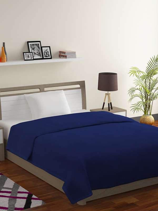 Bombay dyeing best sale woolen blankets
