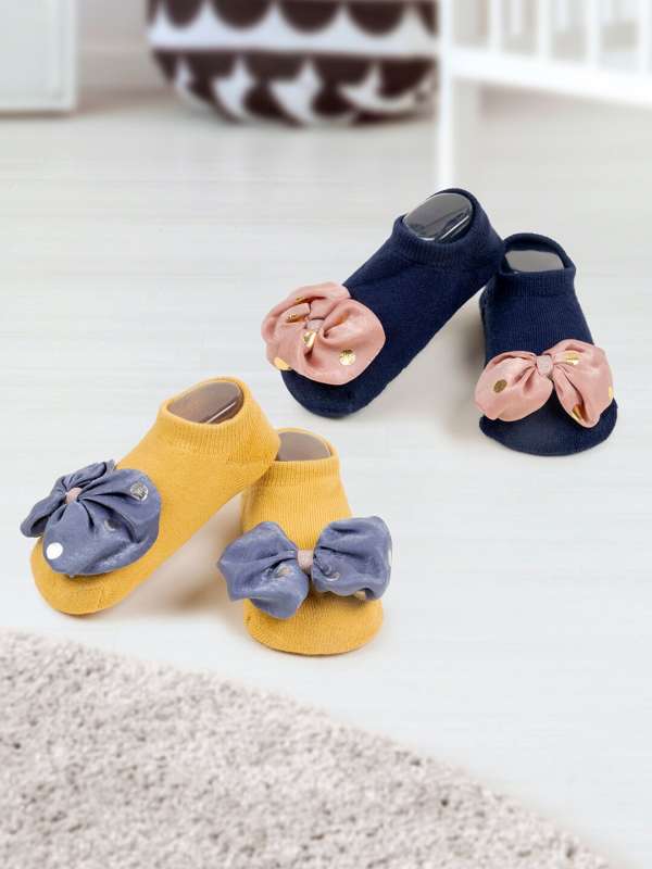 Baby girl online sock booties