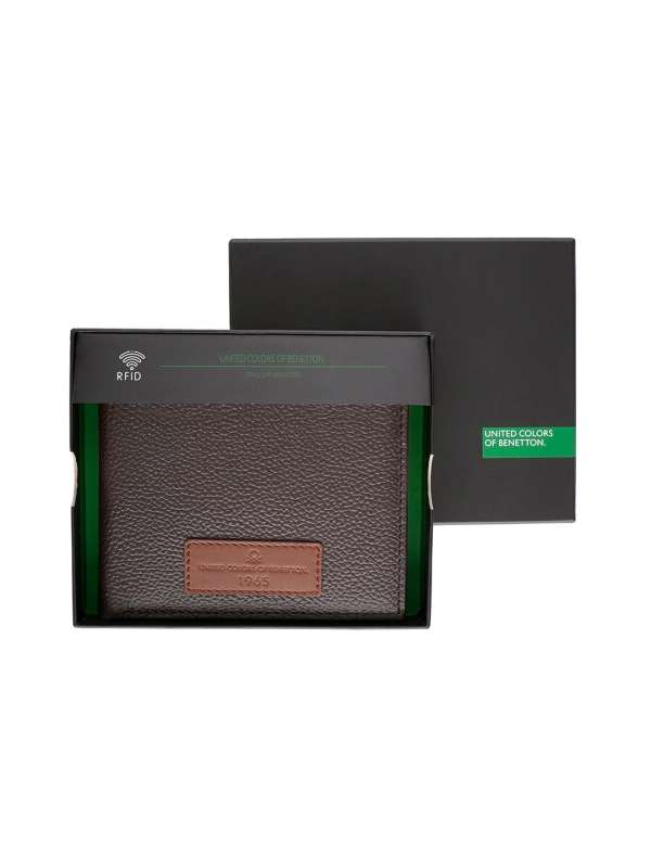 Adidas sales wallet jabong