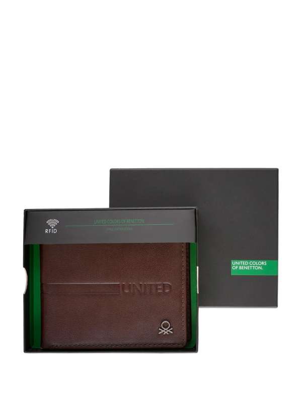 Benetton men's leather wallet price on sale