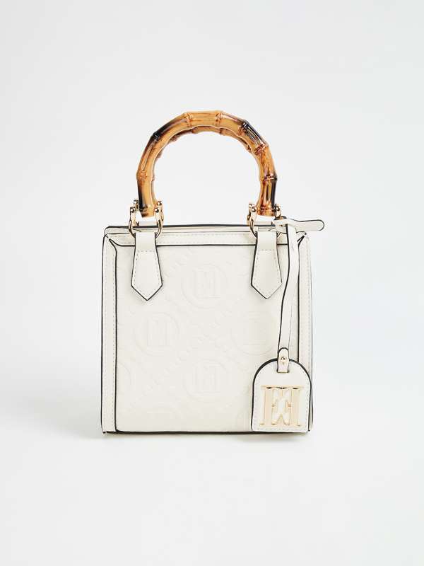 Gucci store bags myntra