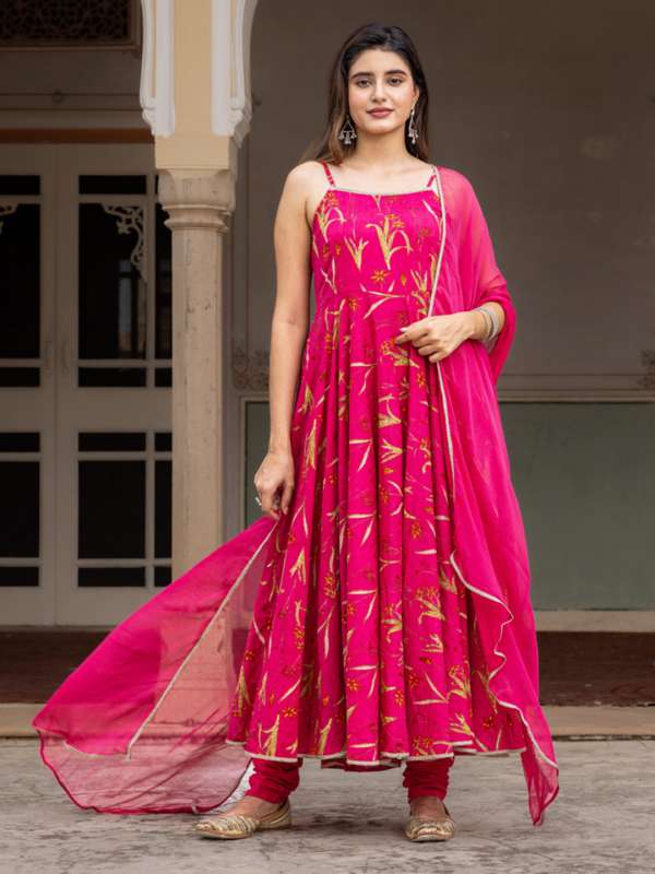 Ambraee kurtis clearance