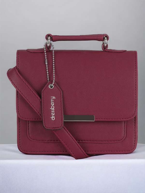 Dressberry handbags best sale online myntra