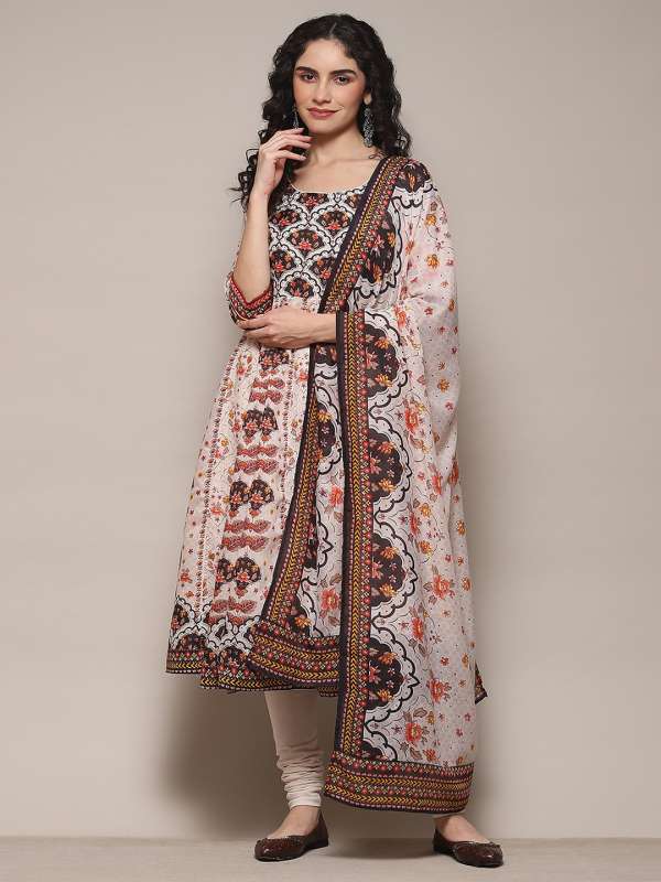 Hand Bandage Dupatta Churidar And Salwar Suit Buy Hand Bandage Dupatta Churidar And Salwar Suit online in India