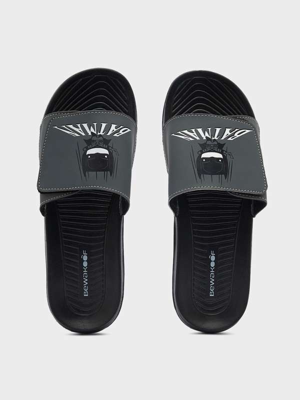 Bewakoof flip flop store