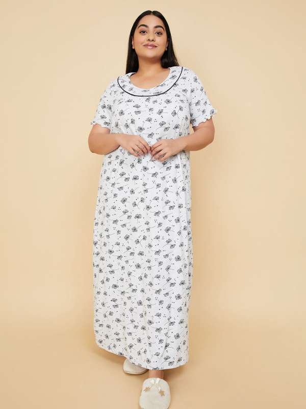 Max nighties shop
