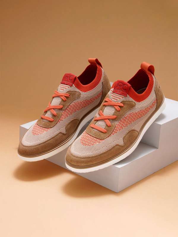 Ruosh shoes myntra hotsell