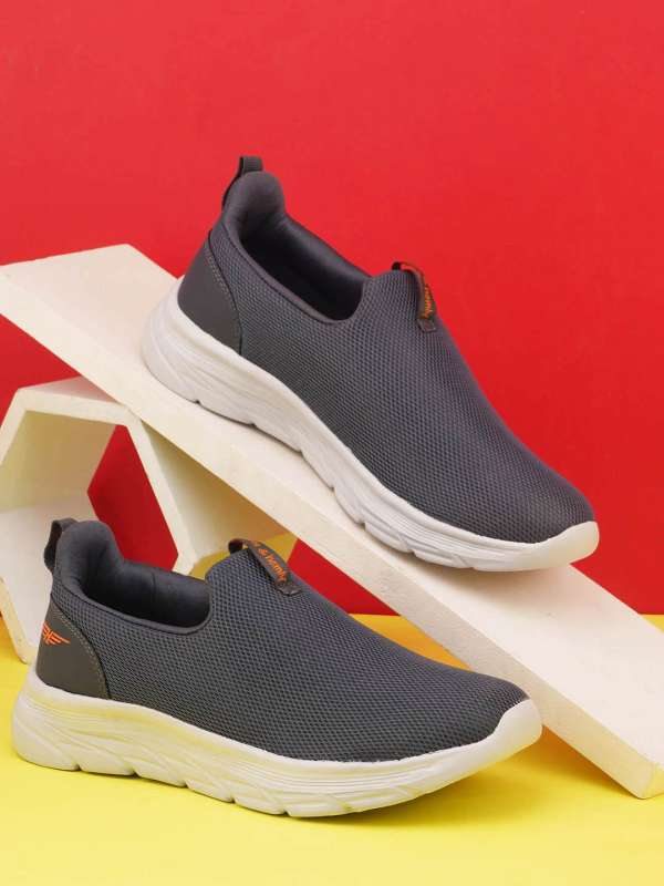 Best shoes for men under 700 store