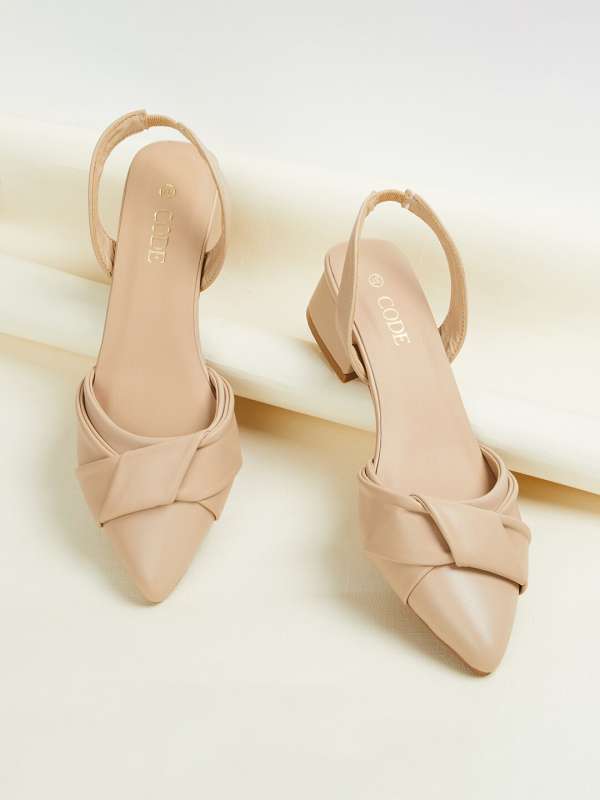 Witrey pointed on sale toe sandal