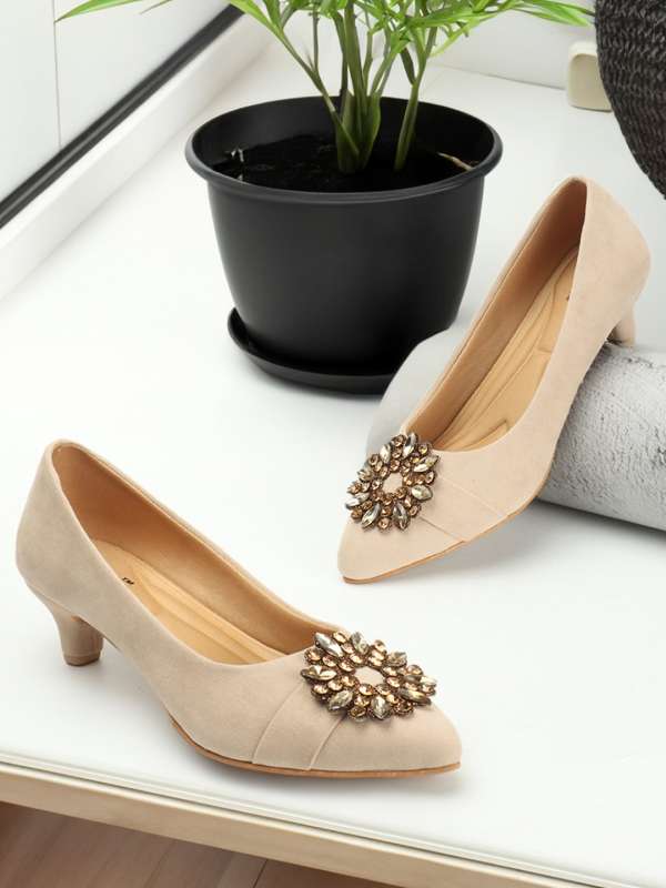 Shoes for women in clearance myntra