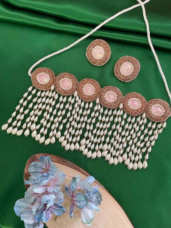Women White Dress Jewellery Set Buy Women White Dress Jewellery