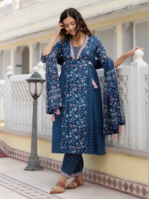 Aari hotsell kurtis online