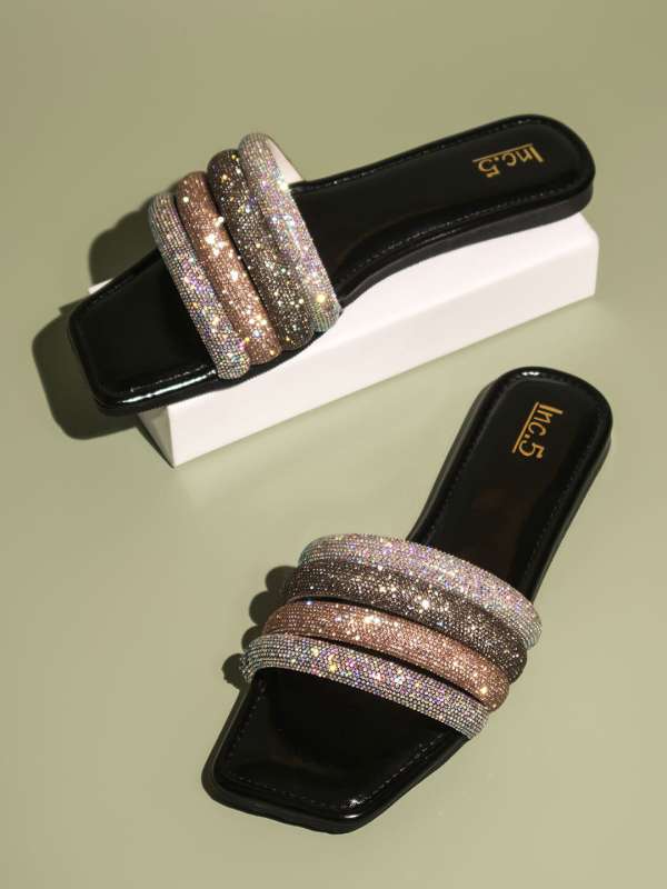 Flats Buy Womens Flats and Sandals Online in India Myntra