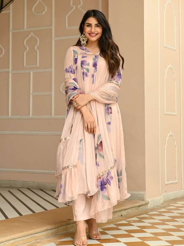 Myntra suits online clearance