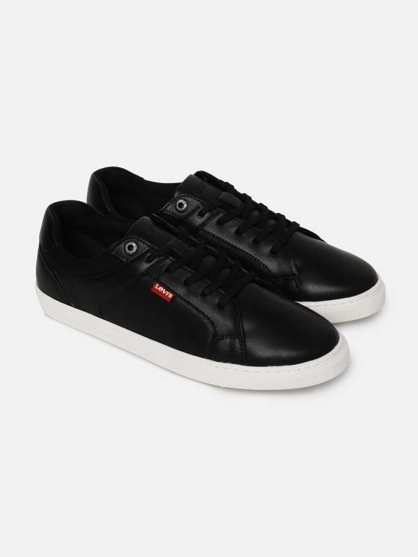 Levis best sale shoes myntra