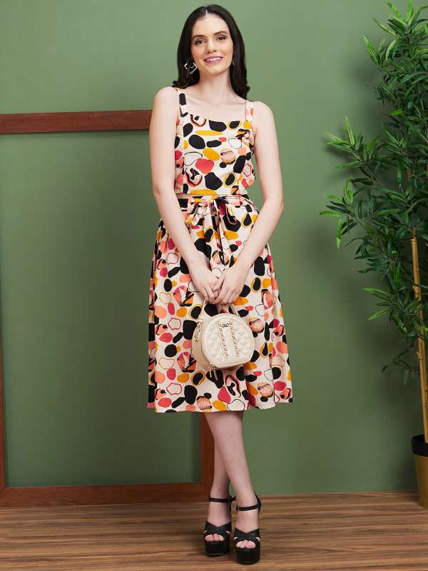 Globus online women's collections