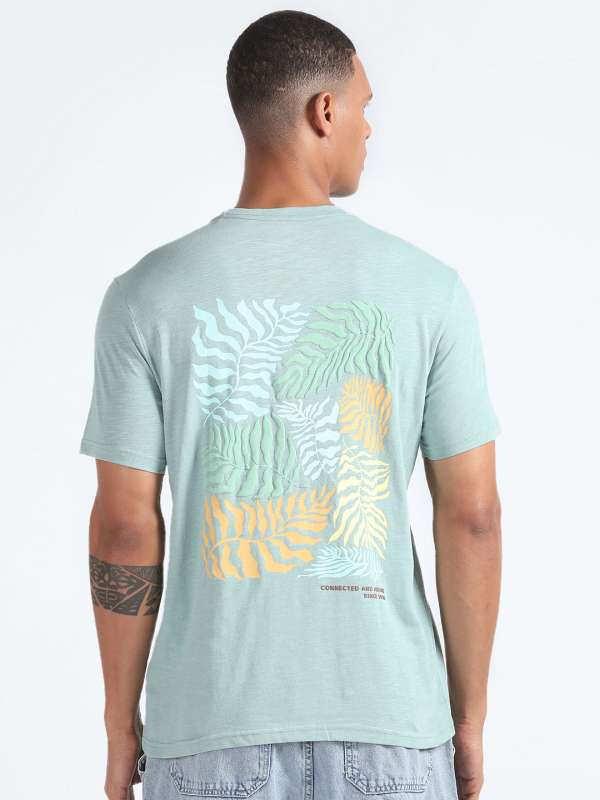 Gap t shirts hotsell myntra