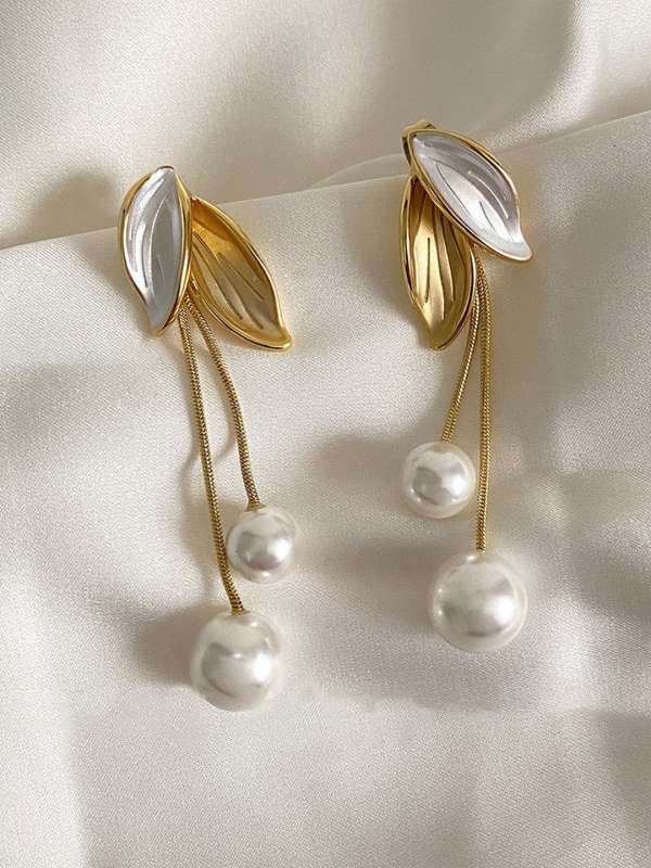 Myntra long shop earrings
