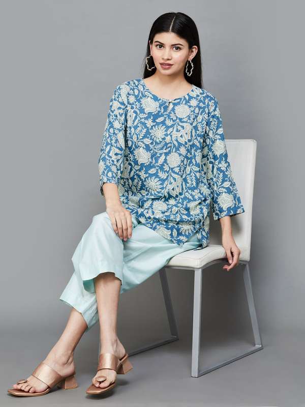 Srishti kurtis in big bazaar on sale