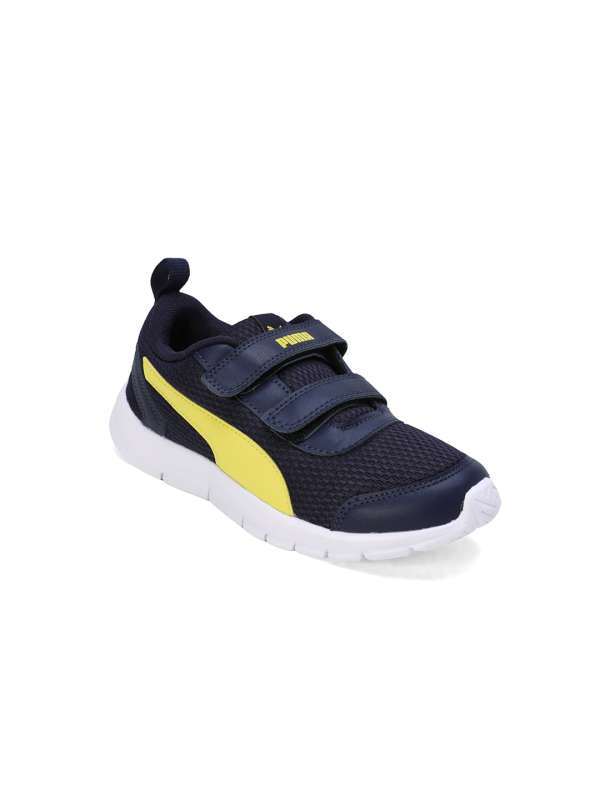 Puma black discount velcro shoes